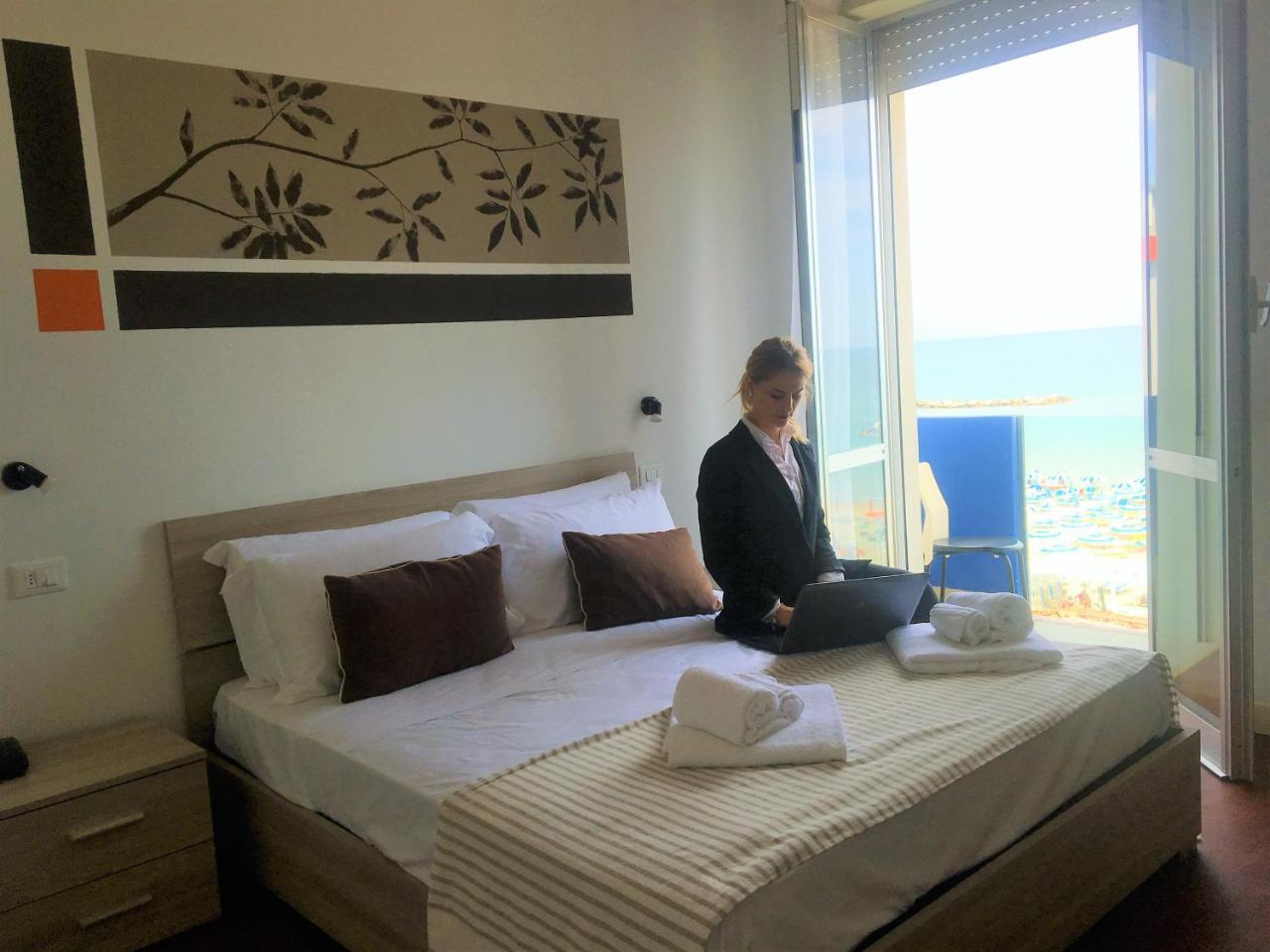 Hotel Al Nuovo Porto Bellaria-Igea Marina Exteriér fotografie